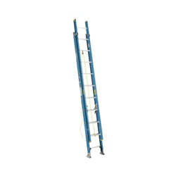 WERNER Extension Ladder 19 ft H Reach 250 lb Fiberglass